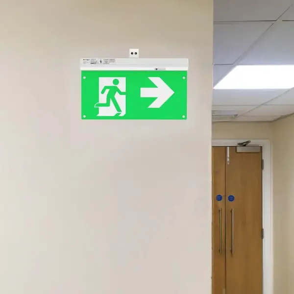 Φωτιστικό Ασφαλείας 4σε1  EXIT με κουμπί δοκιμής και RF Control 6000K V-TAC – 7675