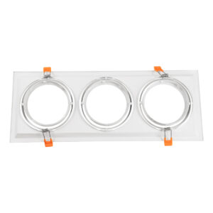 GloboStar® VITA 77856 Χωνευτό Κινούμενο Τριπλο Τετράγωνο Σποτ Οροφής για Λάμπα AR111 – IP20 – Χυτό Αλουμίνιο – M48.7 x Π18.7 x Y5.5cm – Λευκό – 5 Χρόνια Εγγύηση