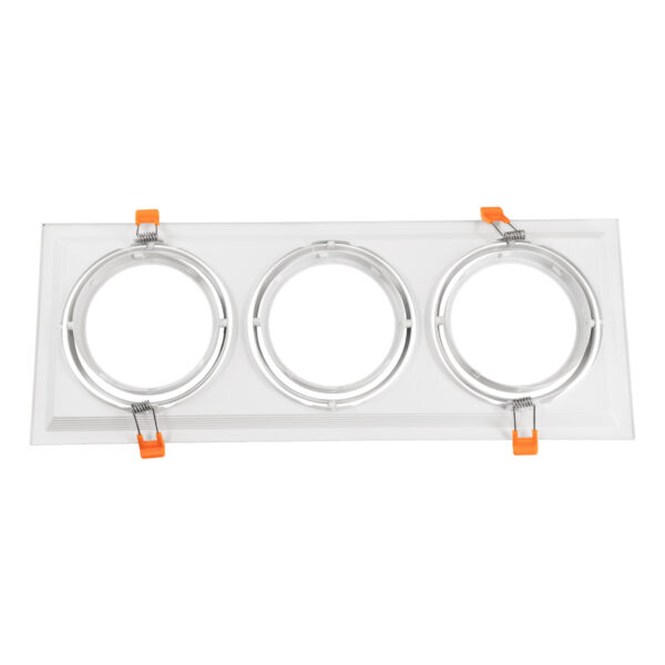 GloboStar® VITA 77856 Χωνευτό Κινούμενο Τριπλο Τετράγωνο Σποτ Οροφής για Λάμπα AR111 – IP20 – Χυτό Αλουμίνιο – M48.7 x Π18.7 x Y5.5cm – Λευκό – 5 Χρόνια Εγγύηση
