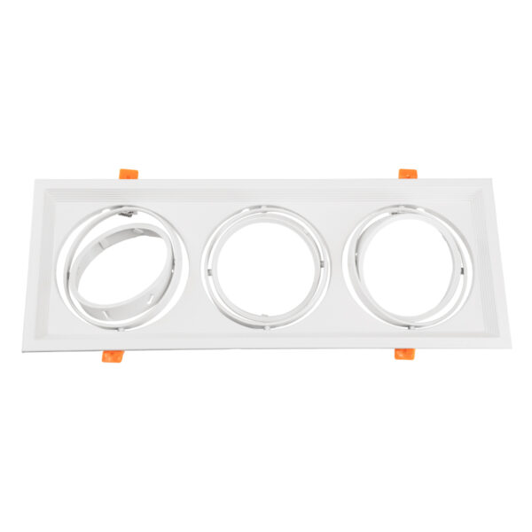 GloboStar® VITA 77856 Χωνευτό Κινούμενο Τριπλο Τετράγωνο Σποτ Οροφής για Λάμπα AR111 – IP20 – Χυτό Αλουμίνιο – M48.7 x Π18.7 x Y5.5cm – Λευκό – 5 Χρόνια Εγγύηση