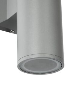 GloboStar® WALLY 77874 Φωτιστικό Τοίχου – Απλίκα Αρχιτεκτονικού Φωτισμού Εσωτερικού/Εξωτερικού Χώρου Up or Down Μονόφωτο 1 x GU10 AC220-240V Αδιάβροχο IP65 – Σώμα Αλουμινίου & Tempered Glass – Μ6.4 x Π11 x Υ17cm – Ασημί – 5 Years Warranty