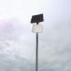 LED ηλιακός προβολέας 15W ψυχρό λευκό 6400K με λευκό σώμα και χειριστήριο V-TAC – 7843