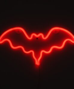 GloboStar® 78579 Φωτιστικό Ταμπέλα Φωτεινή Επιγραφή NEON LED Σήμανσης BATMAN 5W με Καλώδιο Τροφοδοσίας USB – Μπαταρίας 3xAAA (Δεν Περιλαμβάνονται) – Κόκκινο