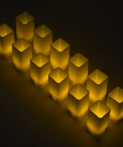 GloboStar® CANDLE 79540 ΣΕΤ 12 x Διακοσμητικά Realistic Κεράκια με LED Εφέ Κινούμενης Φλόγας – Μπαταρίας 12 x CR2032 Θερμό Λευκό 2700K Μπεζ L3.7 x W3.7 x H7.5cm