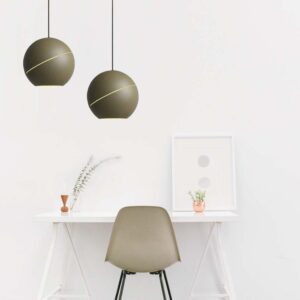 LED κρεμαστό φωτιστικό οροφής σφαίρα 8.5W 3000K θερμό λευκό με champagne gold σώμα V-TAC – 8000