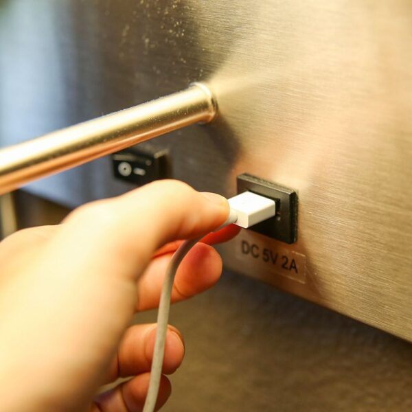 Καλώδιο USB 2.0 σε Micro USB 1.5M Λευκό V-TAC – 8450