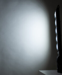 GloboStar® STREETA 85345 Professional LED Solar Street Light Αυτόνομο Ηλιακό Φωτιστικό Δρόμου 150W 1500lm 240 x LED SMD 5730 με Ενσωματωμένο Φωτοβολταϊκό Panel 6V 18W & Επαναφορτιζόμενη Μπαταρία Li-ion 3.2V 20000mAh με Αισθητήρα Ημέρας-Νύχτας & PIR Αισθητήρα Κίνησης – Αδιάβροχο IP65 – Ψυχρό Λευκό 6000K – Μ25 x Π6 x Υ83cm – 2 Years Warranty