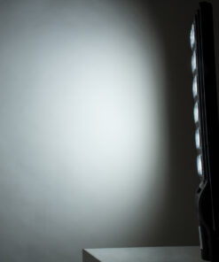 GloboStar® STREETA 85346 Professional LED Solar Street Light Αυτόνομο Ηλιακό Φωτιστικό Δρόμου 180W 1800lm 288 x LED SMD 5730 με Ενσωματωμένο Φωτοβολταϊκό Panel 6V 20W & Επαναφορτιζόμενη Μπαταρία Li-ion 3.2V 30000mAh με Αισθητήρα Ημέρας-Νύχτας & PIR Αισθητήρα Κίνησης – Αδιάβροχο IP65 – Ψυχρό Λευκό 6000K – Μ25 x Π7 x Υ83cm – 2 Years Warranty