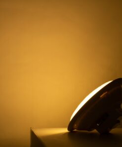 GloboStar® SOLAR-BULB 85350 Αυτόνομη Ηλιακή Κρεμαστή Λάμπα LED Giant Γλόμπος 100W 1000lm 140° 2 Λειτουργιών Ρεύματος με AC 220-240V μέσω USB Αντάπτορα ή με Φωτοβολταικό Panel 6V 12W & Επαναφορτιζόμενη Μπαταρία Li-ion 3.2V 5000mAh – Ενσωματωμένο USB 2.0 Charger Συσκευών DC5V 1000mA – IP54 – Εναλλαγή Φωτισμού μέσω Κουμπιού All In One Ψυχρό 6000k+Φυσικό 4500k+Θερμό 2700k Dimmable – Φ23 x Υ12cm – 2 Years Warranty