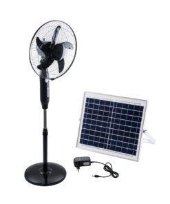 GloboStar® SOLARA-FAN 85356 Solar Fan Αυτόνομος Ηλιακός Επιδαπέδιος Ανεμιστήρας 25W 2 Λειτουργιών Ρεύματος με AC 220-240V ή με Φωτοβολταϊκό Panel 9V 12W & Επαναφορτιζόμενη Μπαταρία Li-ion 7.4V 4400mAh – 3 Ταχύτητες – Ενσωματωμένο USB 2.0 Charger Συσκευών – IP20 – Μ44 x Π37.5 x Υ132cm – Μαύρο – 2 Years Warranty
