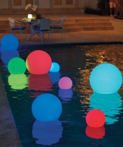 GloboStar® 85360 Ακρυλικό Φωτιστικό Μπάλα Εξωτερικού Χώρου – Πισίνας LED Globe 5W Φ10 Επαναφορτιζόμενο Μπαταρίας με Καλώδιο USB – Φορτιστή και Ασύρματο Χειριστήριο IR Αδιάβροχο IP68 Πολύχρωμο RGBW