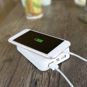 Power Bank 10000mAh με Οθόνη και 2 Θύρες Type-C/Micro USB και 2 Θύρες USB Λευκό V-TAC – 8851