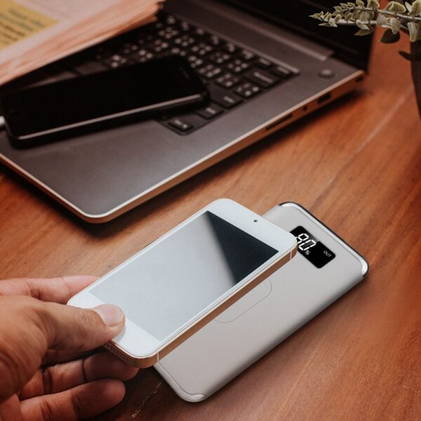 Power Bank Wireless Charging 10000mAh με Οθόνη και 2 Θύρες Type-C/Micro USB και 2 Θύρες USB Άσπρο V-TAC – 8854
