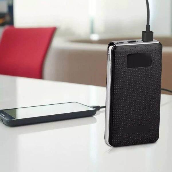 Power Bank 10000mAh με οθόνη και μαύρο σώμα με 2 θύρες USB V-TAC – 8910