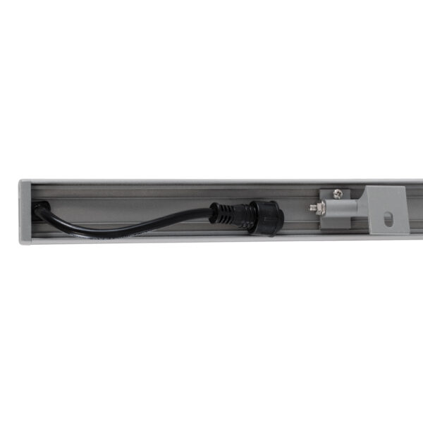 GloboStar® WASHER-FAIA 90189 Μπάρα Φωτισμού Wall Washer με Αντιθαμβωτική Γρίλια LED 24W 2040lm 15° DC 24V Αδιάβροχο IP65 L100 x W4 x H5.5cm RGBW DMX512 – Ασημί – 3 Years Warranty
