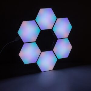GloboStar® DIGIOCTA 90448 Σετ 6 Ψηφιακων LED RGB Φωτιστικών Κυψελών με Ψηφιακό Controller με WiFi Smart APP & Ασύρματο Χειριστήριο RF 2.4Ghz – LED SMD 5050 9W/Σετ 84PIXEL/Σετ 720lm/Σετ 120° DC 5V με USB 2.0 IP20 Πολύχρωμο RGB – Dimmable – Μ10.5 x Π10.5 x Υ3cm Ανά Κυψέλη – 2 Χρόνια Εγγύηση
