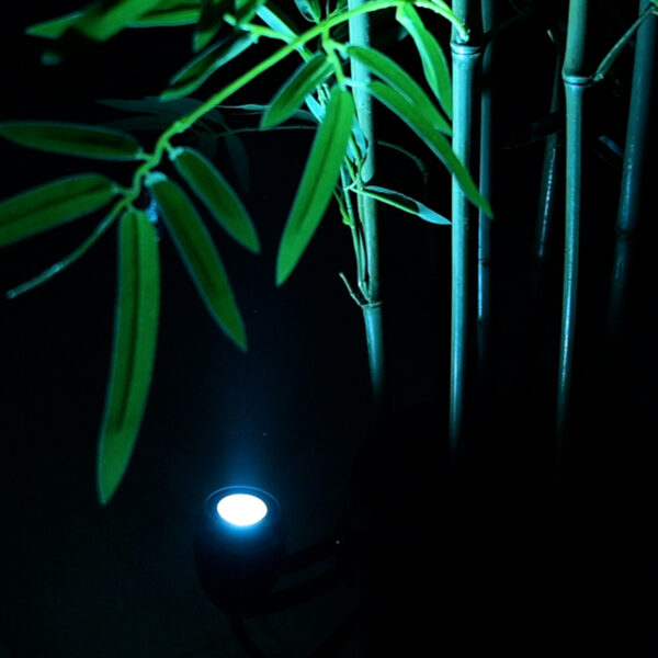 GloboStar® TREELIGHT-TREEGAL 90463 Σποτ Φωτισμού Ειδικό για Φυτά – Δέντρα με Βάση Μπετού & Κορμού LED 3W 315lm 15° DC 24V Αδιάβροχο IP67 Φ5 x Υ14.7cm RGBW DMX512 – Γκρι Ανθρακί – 3 Years Warranty