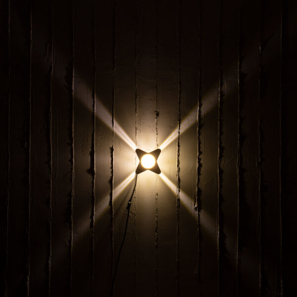GloboStar® WALLLIGHT-CINA 90658 Φωτιστικό Τοίχου – Απλίκα LED 10W 1100lm 10° AC 220-240V Αδιάβροχο IP65 Μ18.5 x Π18.5 x Υ8.5cm Θερμό Λευκό 3000K – Μπεζ της Άμμου