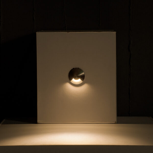 GloboStar® UNDERGROUND-RENA 90660 Χωνευτό Φωτιστικό Σποτ Δαπέδου One Sided LED 1W 110lm 30° DC 24V Αδιάβροχο IP68 Φ5 x Υ9cm Θερμό Λευκό 3000K – Ανοξείδωτο Ατσάλι – 3 Χρόνια Εγγύηση