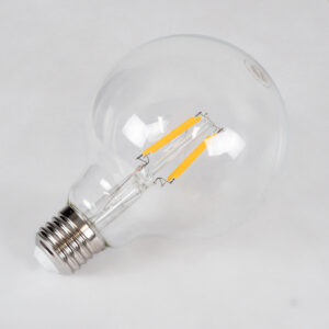 GloboStar® 99009 Λάμπα LED Long Filament E27 G95 Γλόμπος 4W 400lm 360° AC 220-240V IP20 Φ9.5 x Υ13.5cm Θερμό Λευκό 2700K με Διάφανο Γυαλί – Dimmable – 3 Years Warranty