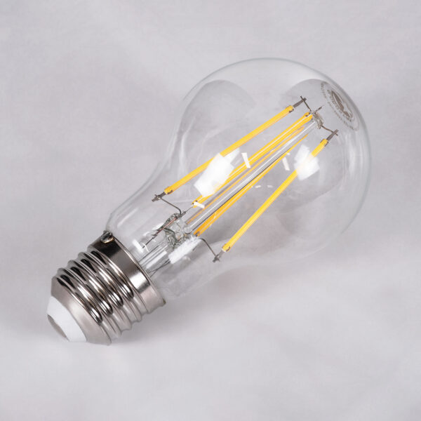 GloboStar® 99053 Λάμπα LED Long Filament E27 A60 Γλόμπος 10W 1100lm 360° AC 220-240V IP20 Φ6 x Υ10.5cm Φυσικό Λευκό 4000K με Διάφανο Γυαλί – Dimmable – 3 Χρόνια Εγγύηση