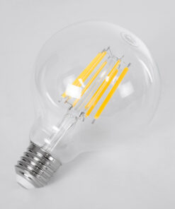 GloboStar® 99088 Λάμπα LED Long Filament E27 G95 Γλόμπος 7W 1470lm 360° AC 220-240V IP20 Φ9.5 x Υ13.8cm Θερμό Λευκό 2700K με Διάφανο Γυαλί – Pro Series 210lm/W – A Ενεργειακή Κλάση – 3 Χρόνια Εγγύηση