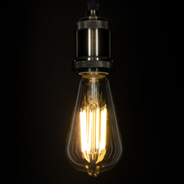 GloboStar® 99090 Λάμπα LED Long Filament E27 ST64 Αχλάδι 7W 1470lm 360° AC 220-240V IP20 Φ6.4 x Υ14.5cm Θερμό Λευκό 2700K με Διάφανο Γυαλί – Pro Series 210lm/W – A Ενεργειακή Κλάση – 3 Χρόνια Εγγύηση