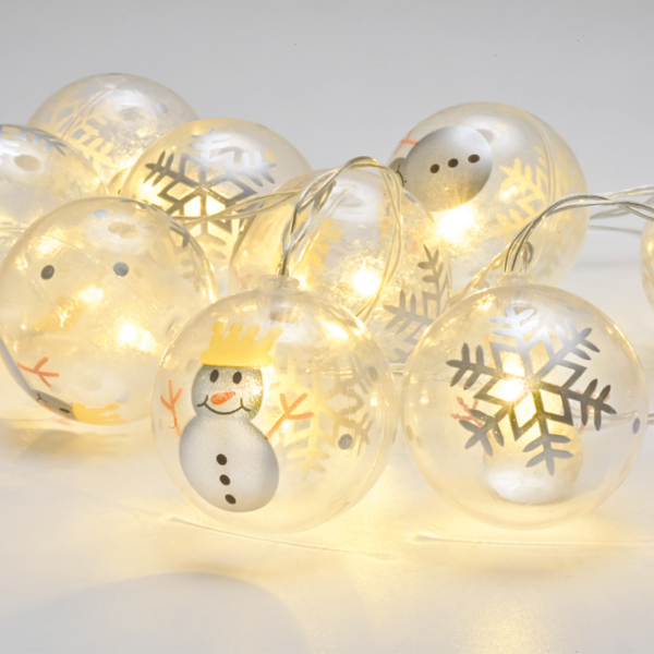 "PLASTIC BALL SNOWMAN", 10 LED ΛΑΜΠΑΚΙΑ ΣΕΙΡΑ ΜΠΑΤΑΡ (3xAA), WW, IP20, 135+30cm, ΔΙΑΦ. ΚΑΛ. ΤΡΟΦ. ACA - X061011247