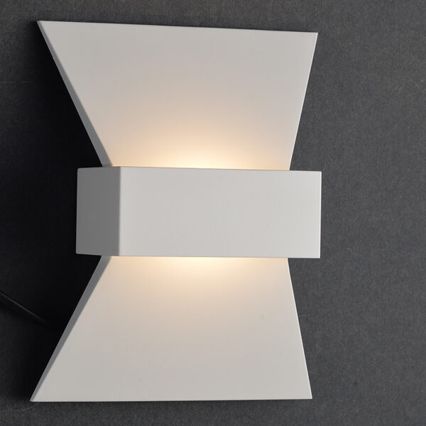 ACA DECOR   – Επίτοιχο Φωτιστικό LED 6W 3000K Αλουμίνιο Λευκό 20Χ16Χ7cm