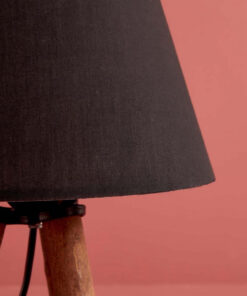 GloboStar® CAP 204-0068 Μοντέρνο Eπιτραπέζιο Φωτιστικό Μονόφωτο 1 x E27 IP20 Καρυδί Ξύλο με Μαύρο Ύφασμα – Μ22 x Π22 x Υ33cm