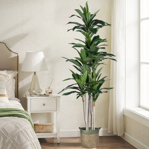 GloboStar® Artificial Garden SERIFOS 20327 Διακοσμητικό Πλεκτό Καλάθι – Κασπώ Γλάστρα – Flower Pot Μπεζ με Κυπαρισσί Φ26cm x Υ27cm