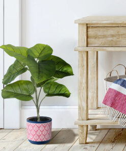 GloboStar® Artificial Garden BOMBAY 20521 Διακοσμητικό Κεραμικό Κασπώ Γλάστρα – Flower Pot Ροζ με Λευκό και Μπλε Φ14.5 x Υ13cm