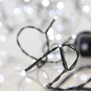 ΣΕΙΡΑ, 1000 LED 3mm, 31V, 8 ΠΡΟΓΡΑΜΜΑΤΑ, ΜΕ ΜΕΤΑΣΧΗΜΑΤΙΣΤΗ, ΠΡΟΕΚΤΑΣΗ ΠΑΡΟΧΗΣ 300cm, ΠΡΑΣΙΝΟ ΚΑΛΩΔΙΟ, ΛΕΥΚΟ LED, ΑΝΑ 5cm, ΙΡ44 EUROLAMP – 601-11610