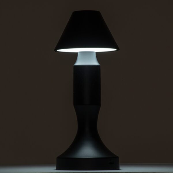 GloboStar® LUNNA 76478 Μοντέρνο Επιτραπέζιο Φωτιστικό Πορτατίφ LED 1.5W 105lm 120° DC 5V Επαναφορτιζόμενο με Μπαταρία Li-ion 1800mAh – Διακόπτη Αφής με 3 Εναλλαγές Φωτισμού CCT Θερμό – Φυσικό – Ψυχρό 1500K – 4500K – 6000K Dimmable – D9 x 23cm – Ασημί