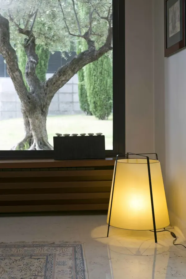 Faro Barcelona AKANE 595 Επιτραπέζιο Φωτιστικό Μπεζ Χρώματος – 28371