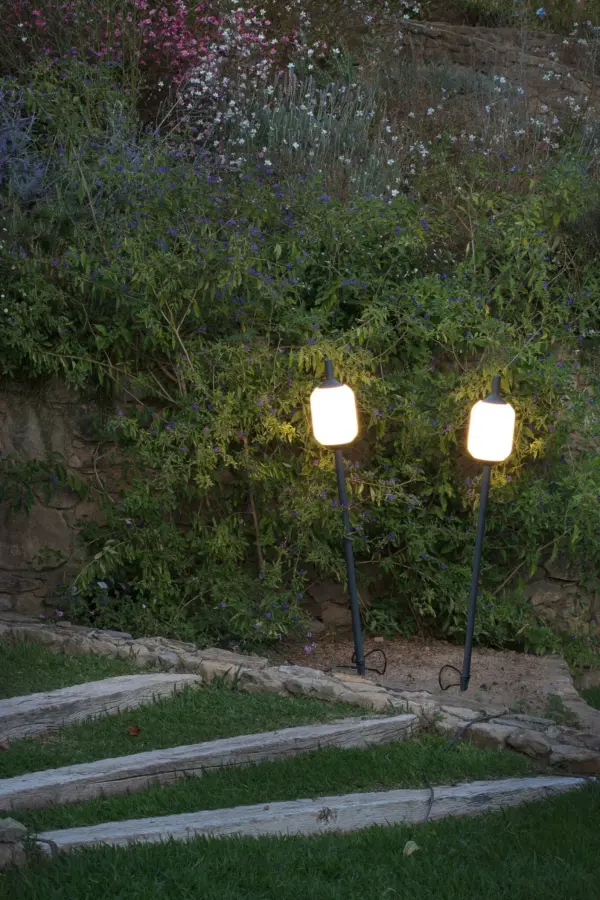 Faro Barcelona HUE OUT Ακίδα Εξωτερικού Χώρου, IP 44, Σκούρου Γκρι Χρώματος, 1m,- 71575P-03