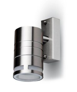 Ανοξείδωτο φωτιστικό τοίχου εξωτερικού χώρου, κυλινδρικό σχέδιο, ασημί φινίρισμα, μοντέρνα αισθητική.