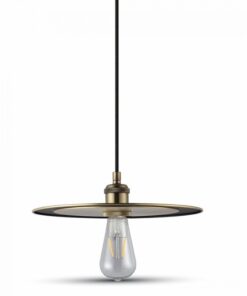 Κρεμαστό φωτιστικό με μοντέρνο σχεδιασμό και μεταλλικό καπέλο, ιδανικό για διακόσμηση χώρων.