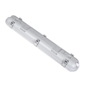 GLOBOSTAR® EMERGANO 60179 60cm Γραμμικό Βιομηχανικό Φωτιστικό Tri-Proof Τεχνολογίας Emergency με Ενσωματωμένη Μπαταρία Li-Ion 3.7V 2600mAH & Αυτονομία 3 Ώρες LED 24W 2880lm 120° AC 220-240V Αδιάβροχο IP65 Ψυχρό Λευκό 6000K – LUMILEDs SMD Chip & TÜV SÜD Driver – Γκρι με Γαλακτερό Κάλυμμα Πλαστικό PC – Μ60 x Π10.5 x Υ8cm – 5 Χρόνια Εγγύση