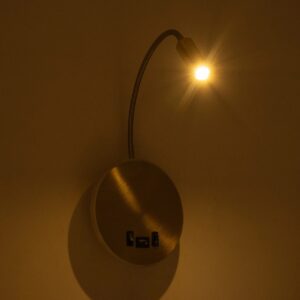 GloboStar® GOOSE 61697 Φωτιστικό Τοίχου – Απλίκα LED 6W 600lm 36° AC 220-240V IP20 – Reading Light & 360° Κρυφός Φωτισμός – Φορτιστής USB 3A – Θερμό Λευκό 2700K Χρυσό Βούρτσας – Μ15.5 x Π22.5 x Υ30cm – 5 Xρόνια Εγγύηση