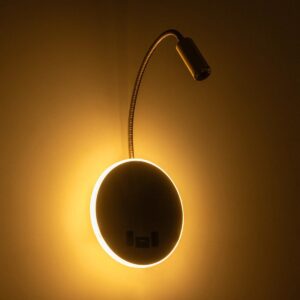 GloboStar® GOOSE 61697 Φωτιστικό Τοίχου – Απλίκα LED 6W 600lm 36° AC 220-240V IP20 – Reading Light & 360° Κρυφός Φωτισμός – Φορτιστής USB 3A – Θερμό Λευκό 2700K Χρυσό Βούρτσας – Μ15.5 x Π22.5 x Υ30cm – 5 Xρόνια Εγγύηση