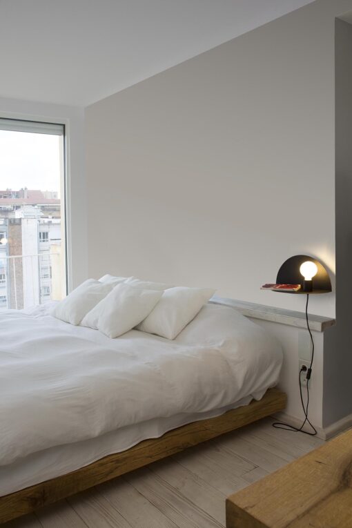 NIT BLACK WALL LAMP RIGHT – 1-FR01006