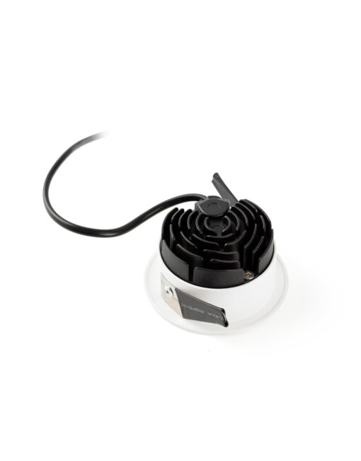 NAIS WHITE DOWNLIGHT 7W 2700K 36? – 1-FR02121001