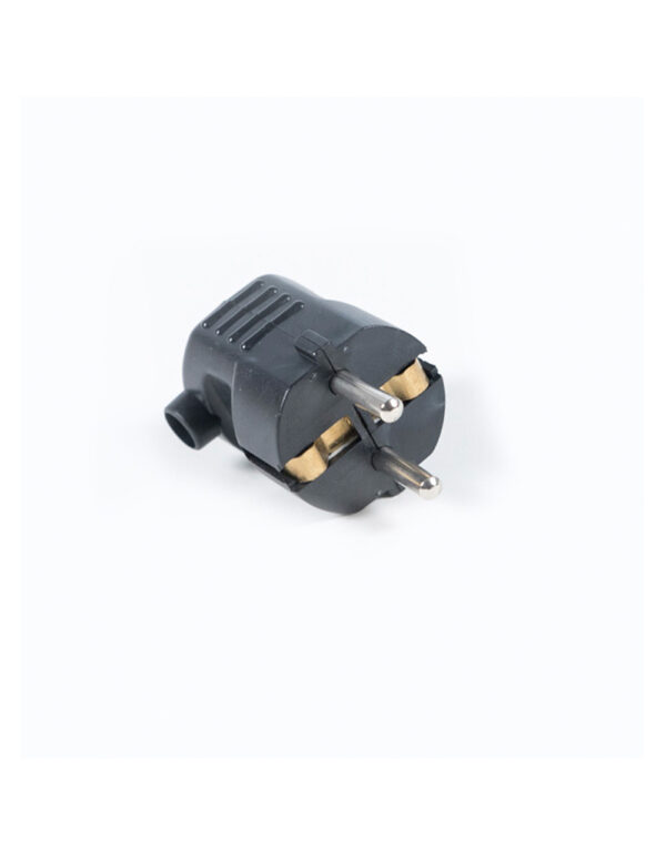2-GR101041.jpg