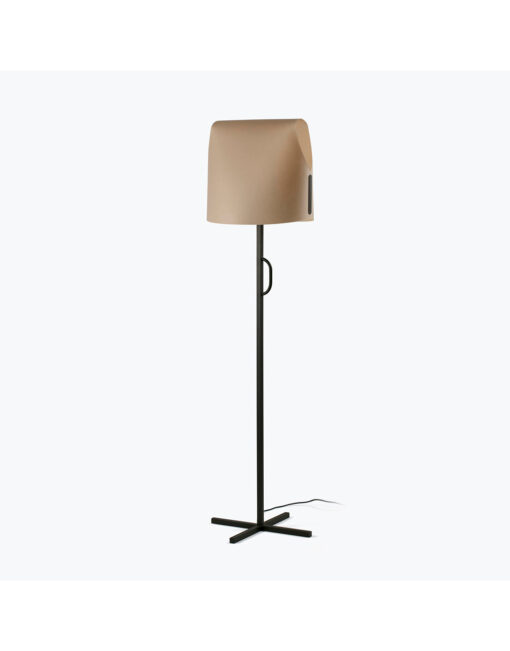LUANG BLACK-CAMEL FLOOR LAMP 1XE27 – 1-FR23003-60