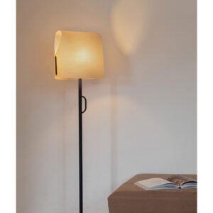 LUANG BLACK-CAMEL FLOOR LAMP 1XE27 – 1-FR23003-60
