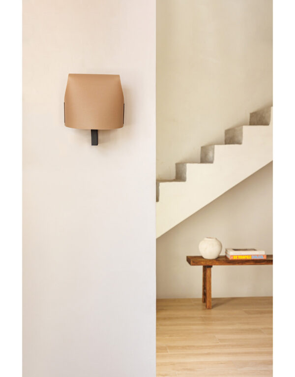 LUANG BLACK-CAMEL WALL LAMP 1XE27 – 1-FR23004-58