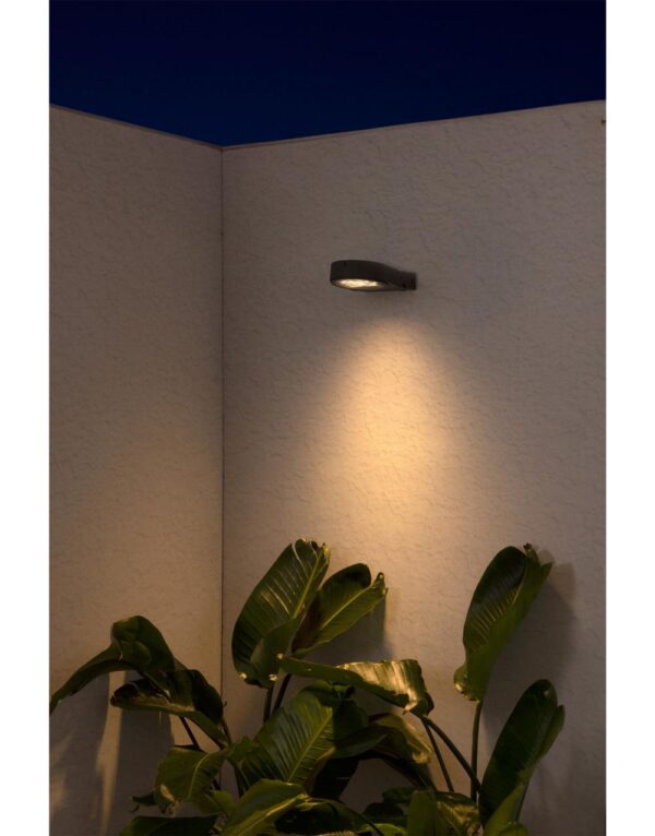 MUUR 250 PROJ. DARK GREY LED 28,5W 3000K 36D – 1-FR71771