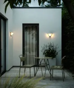 Noorstad | Wall light | Black – 1-NR2318171003