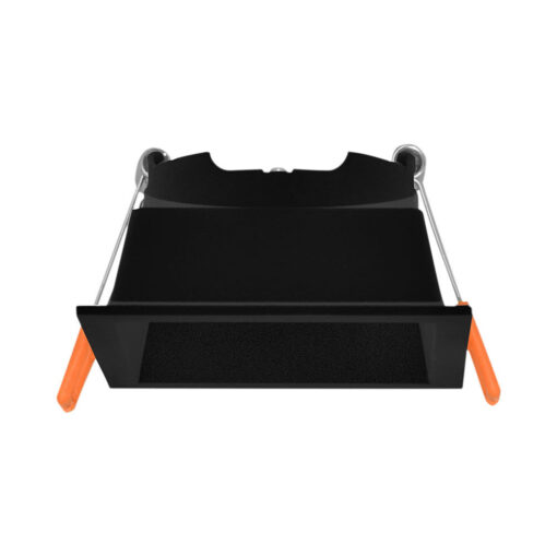 BRY-TETRA-CF-SQR-BLC-SPOTLIGHT – BH03-04101